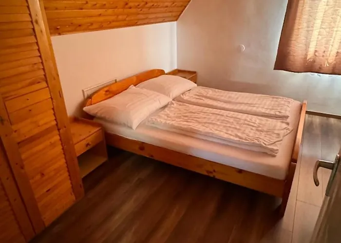 Ady Gold Five Appartement *